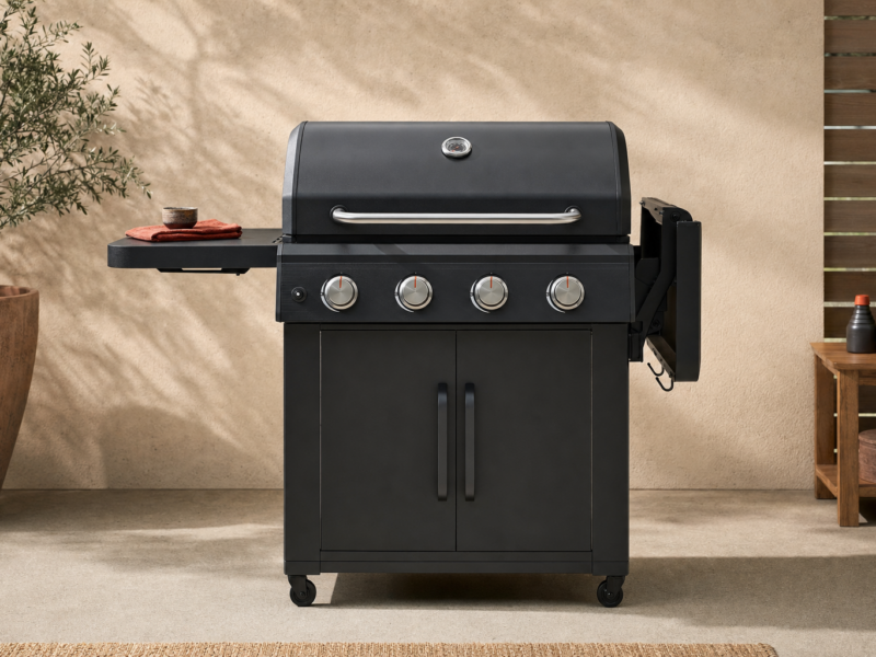 4-Burner 40,000-BTU Gas Grill Review