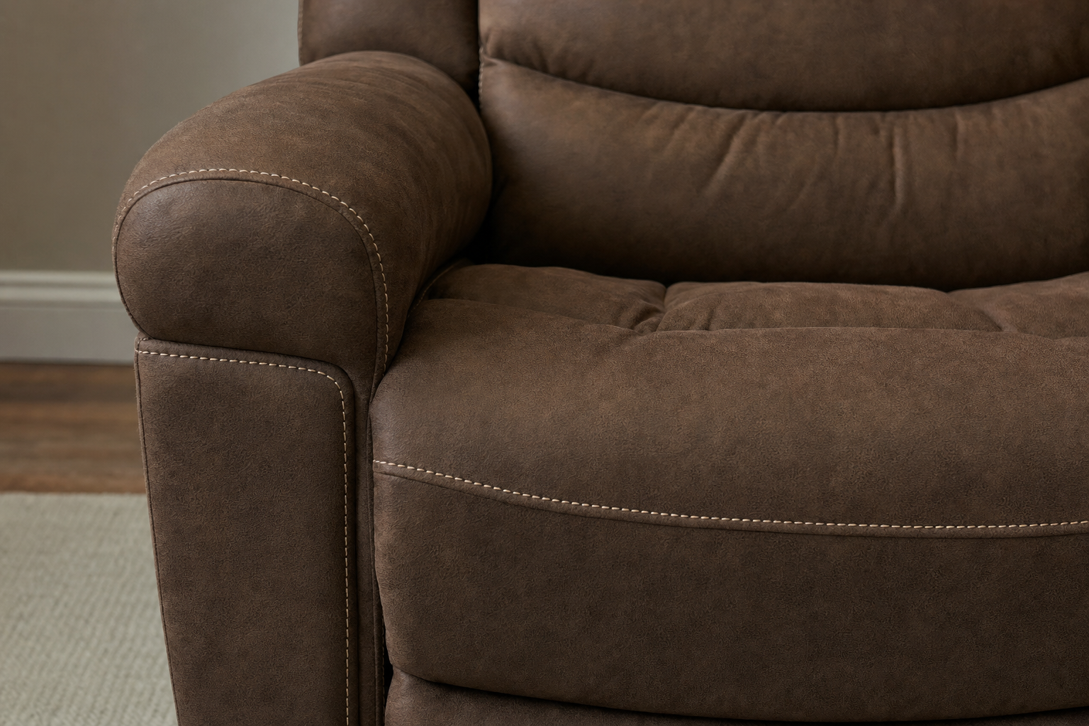 Close view of seat cushion and armrest upholstery on CANMOV recliner